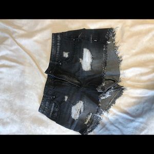 GRG DNM Montreal Garage black cutoff shorts